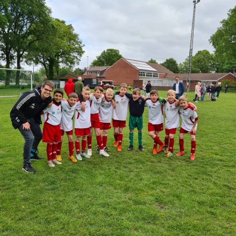 Schulfußballturnier der Jungen Bild 1